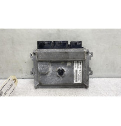 Calculateur moteur PEUGEOT 208 1