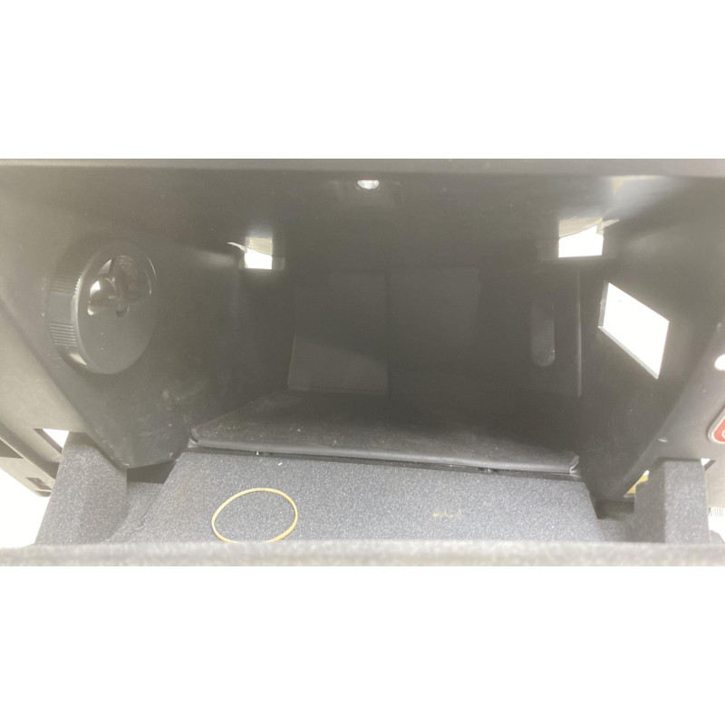 Boite a gants PEUGEOT 508 1 SW Photo n°2