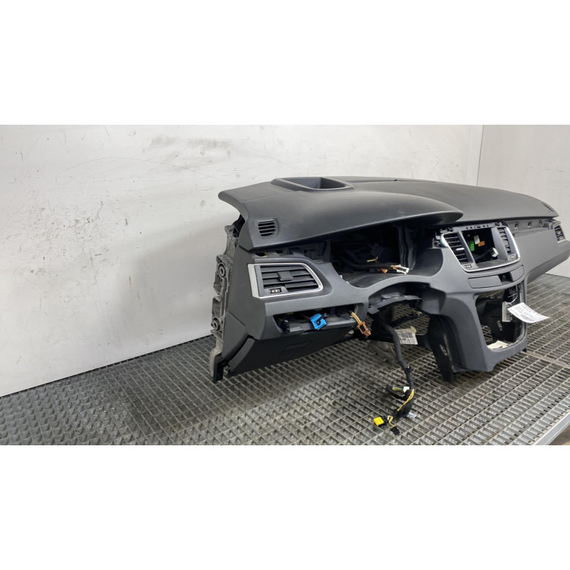 Planche de bord complete PEUGEOT 508 1 SW Photo n°8