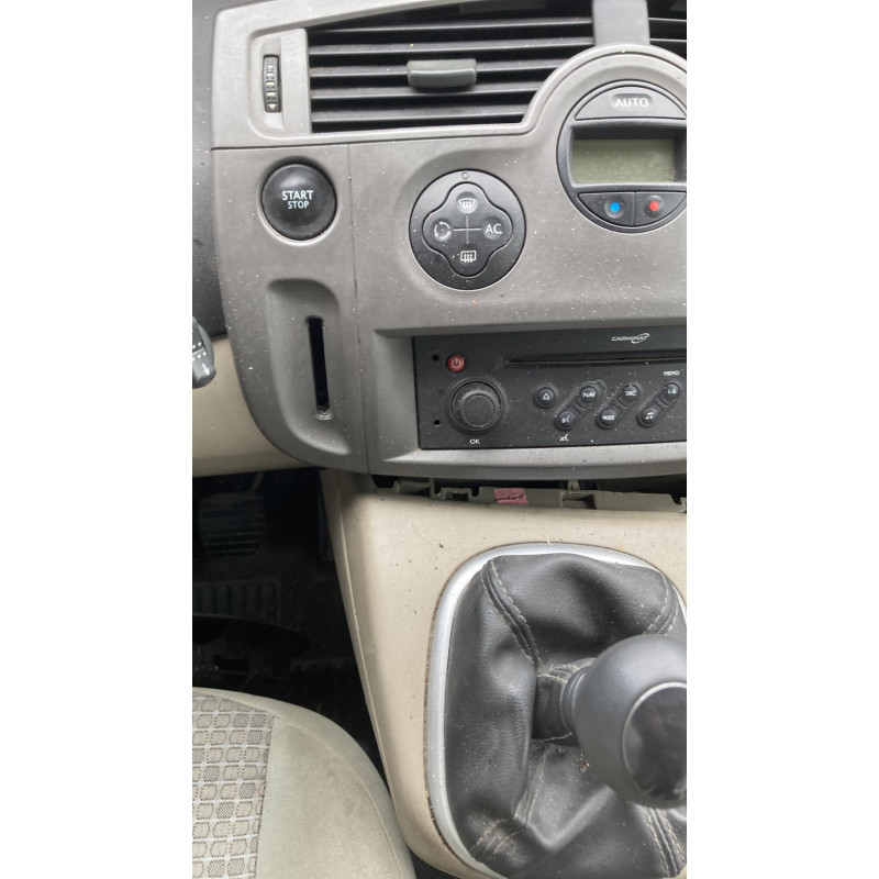Boitier UCH RENAULT SCENIC 2 Photo n°9