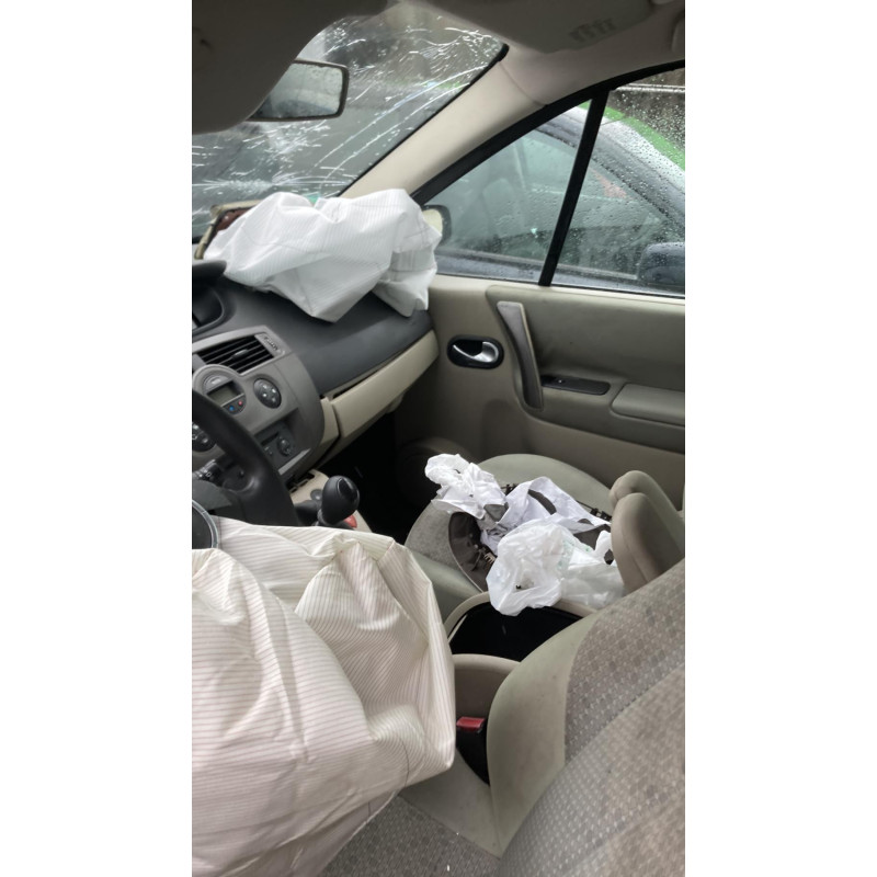 Boitier UCH RENAULT SCENIC 2 Photo n°10