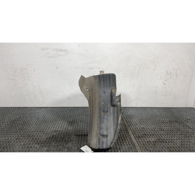 Pare boue arriere gauche RENAULT CLIO 2 Photo n°4