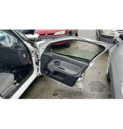 Pare boue arriere gauche RENAULT CLIO 2