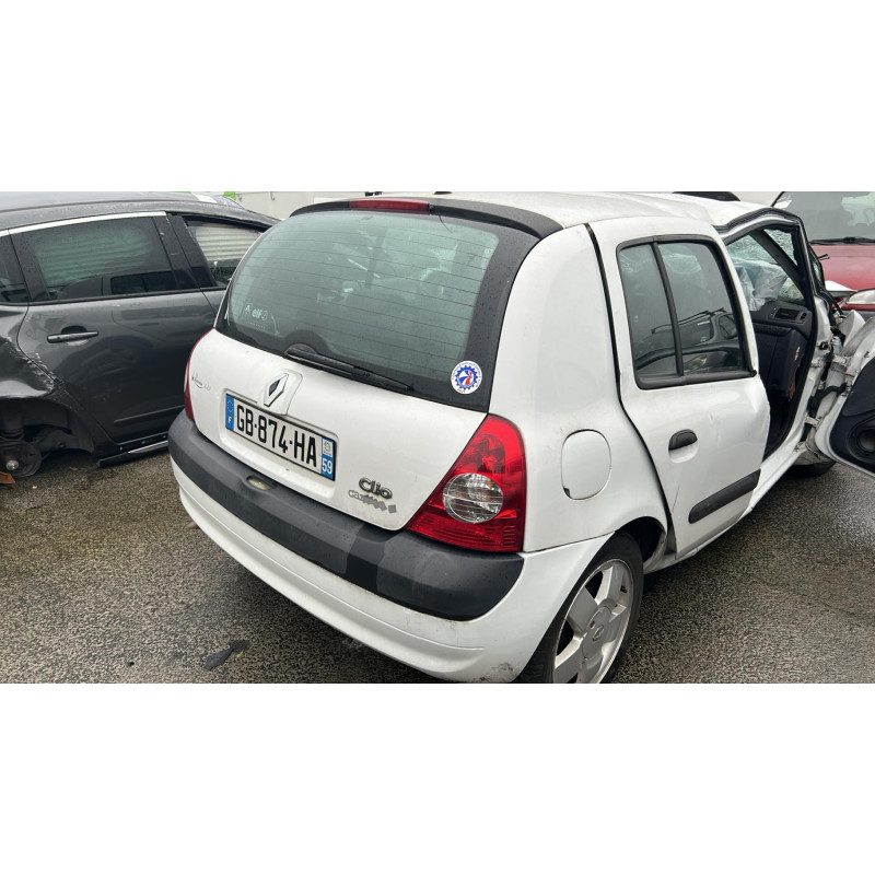 Pare boue arriere gauche RENAULT CLIO 2 Photo n°10