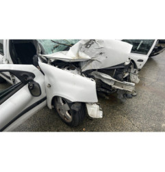 Pare boue arriere gauche RENAULT CLIO 2
