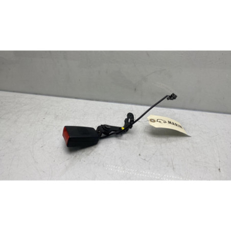 Attache ceinture arriere gauche AUDI A1 1 Photo n°1