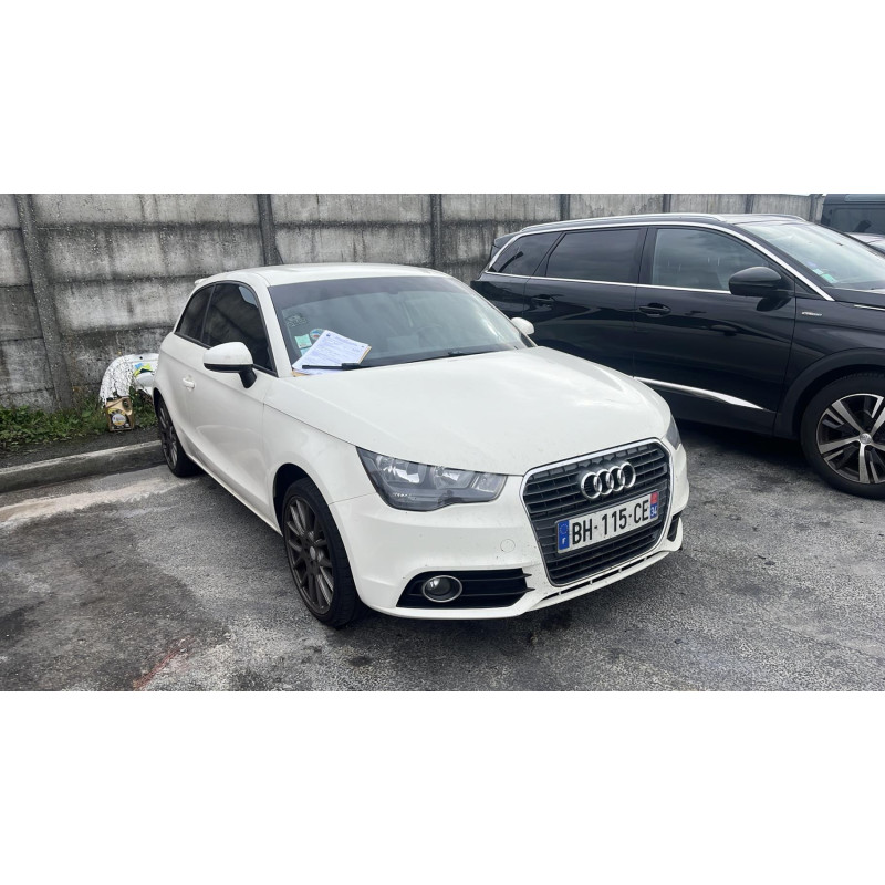 Ceinture arriere gauche AUDI A1 1 Photo n°5