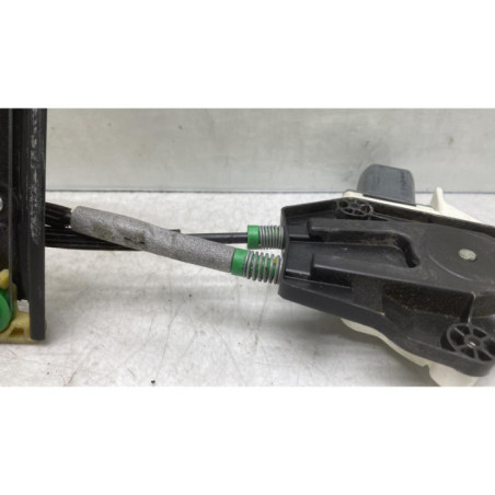 Leve vitre electrique avant gauche AUDI A1 1