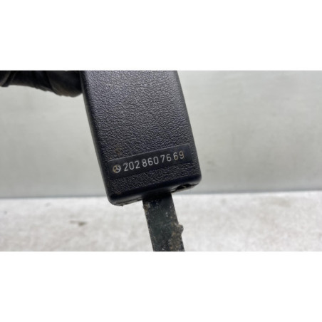 Attache ceinture avant droit MERCEDES CLASSE C 202