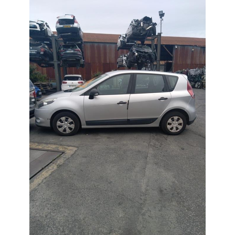 Aile avant gauche RENAULT SCENIC 3 Photo n°18
