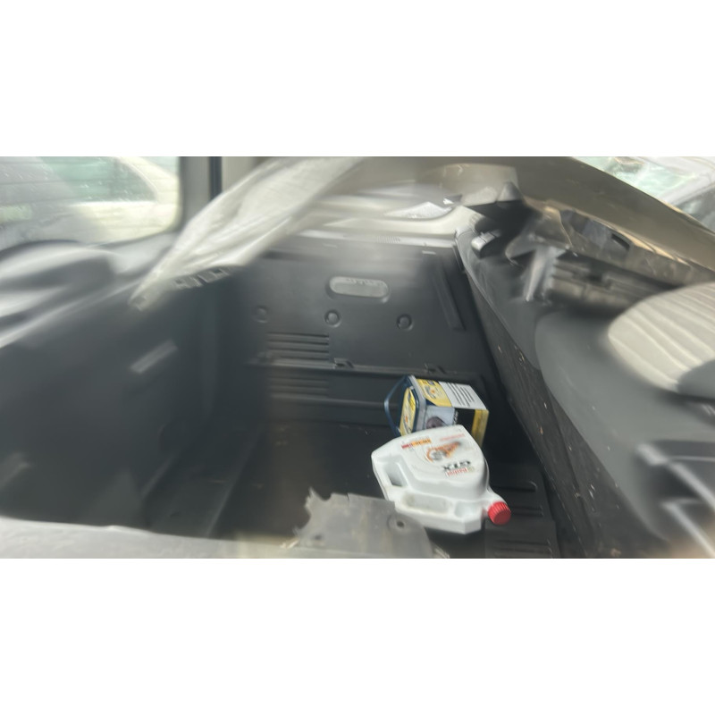 Verin de coffre RENAULT KANGOO 2 Photo n°6
