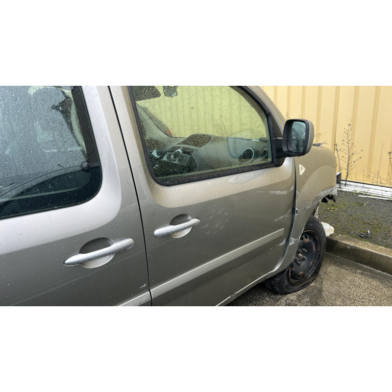 Verin de coffre RENAULT KANGOO 2 Photo n°17