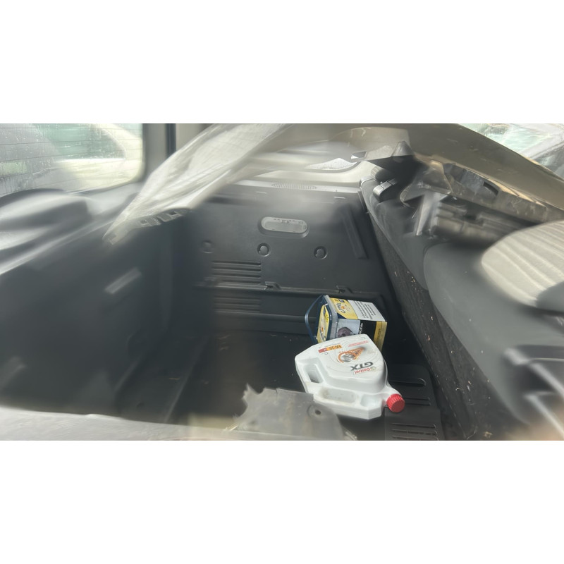 Pivot de moyeu avant gauche RENAULT KANGOO 2 Photo n°5