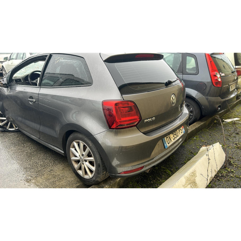 Feu arriere principal droit (feux) VOLKSWAGEN POLO 5 Photo n°20