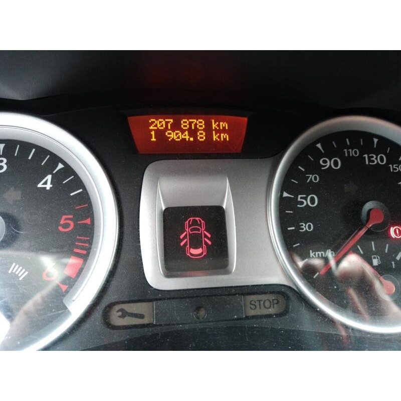Pare boue arriere droit RENAULT CLIO 3 Photo n°6