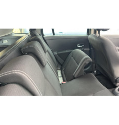 Pare boue arriere droit RENAULT CLIO 3