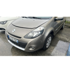 Pare boue arriere droit RENAULT CLIO 3