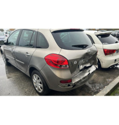Pare boue arriere droit RENAULT CLIO 3