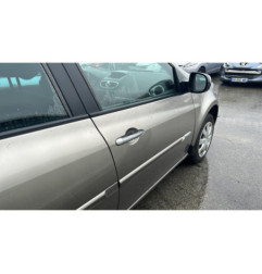Pare boue arriere droit RENAULT CLIO 3