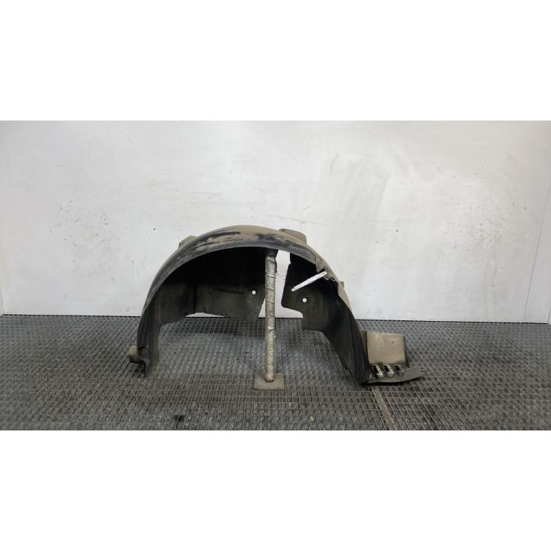Pare boue arriere gauche RENAULT CLIO 3 Photo n°2