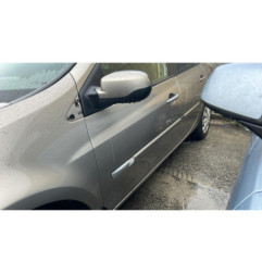Pare boue arriere gauche RENAULT CLIO 3