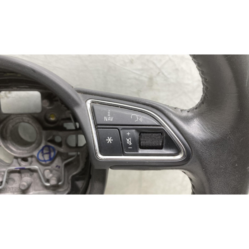 Volant AUDI A1 1 Photo n°5