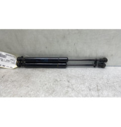 Verin de capot AUDI A1 1