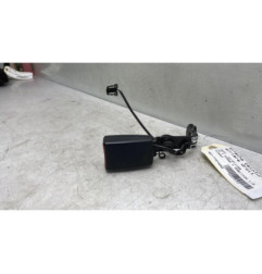 Attache ceinture arriere droit AUDI A1 1