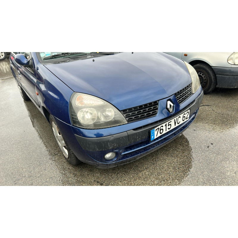Pare choc avant RENAULT CLIO 2 Photo n°12