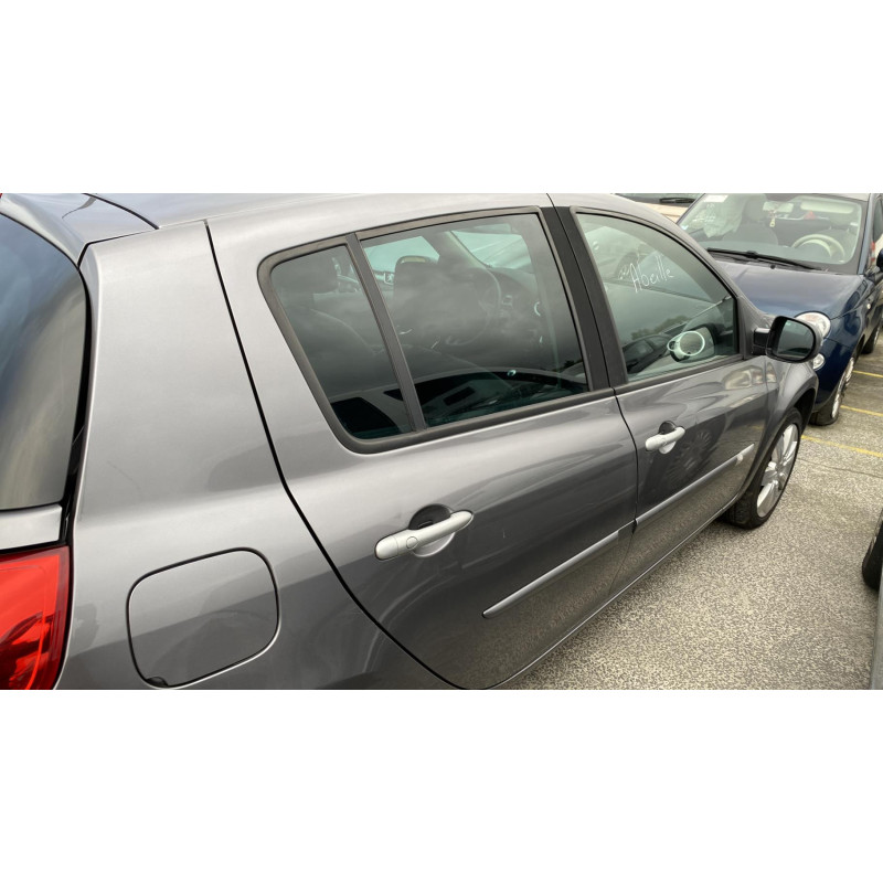 Calculateur moteur RENAULT CLIO 3 Photo n°20