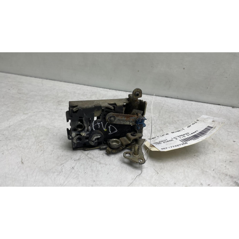 Serrure avant droit PEUGEOT 106 Photo n°2