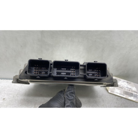 Calculateur moteur CITROEN C4 1 Photo n°1