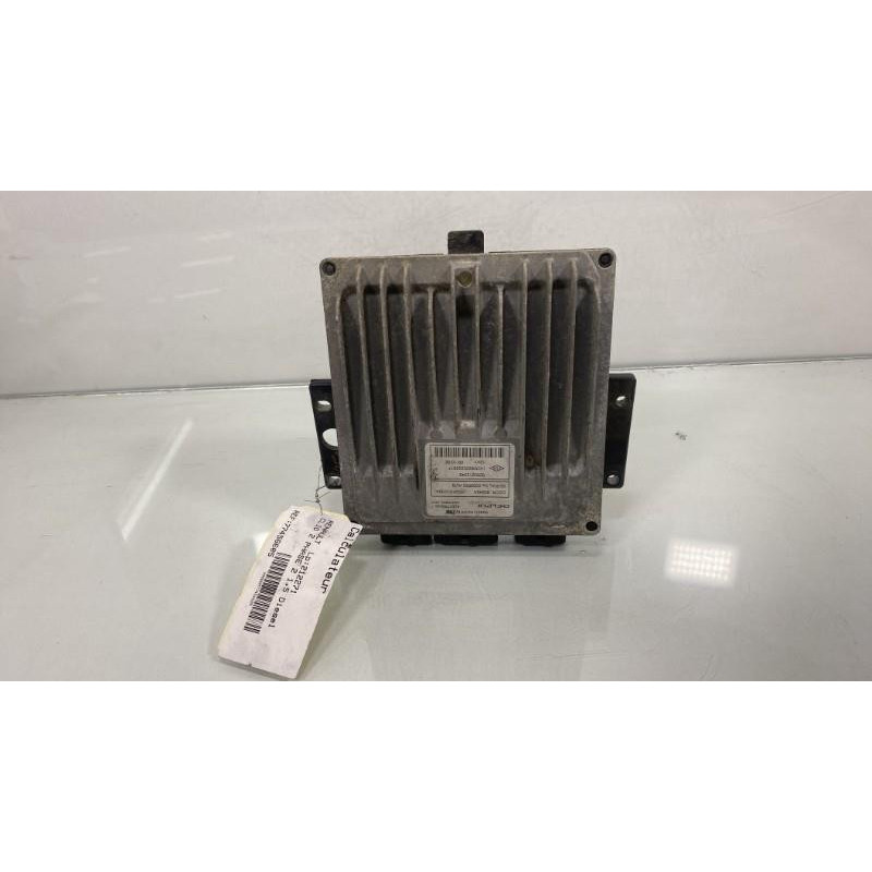 Calculateur moteur RENAULT CLIO 2 Photo n°2