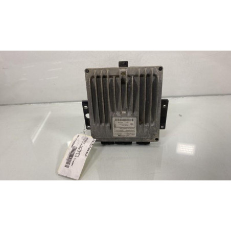 Calculateur moteur RENAULT CLIO 2