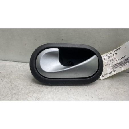 Poignee interieur arriere gauche RENAULT CLIO 3 Photo n°1