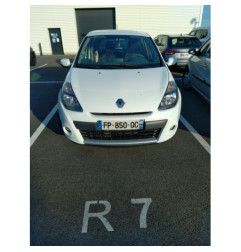 Poignee interieur arriere gauche RENAULT CLIO 3