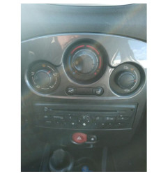 Poignee interieur arriere gauche RENAULT CLIO 3