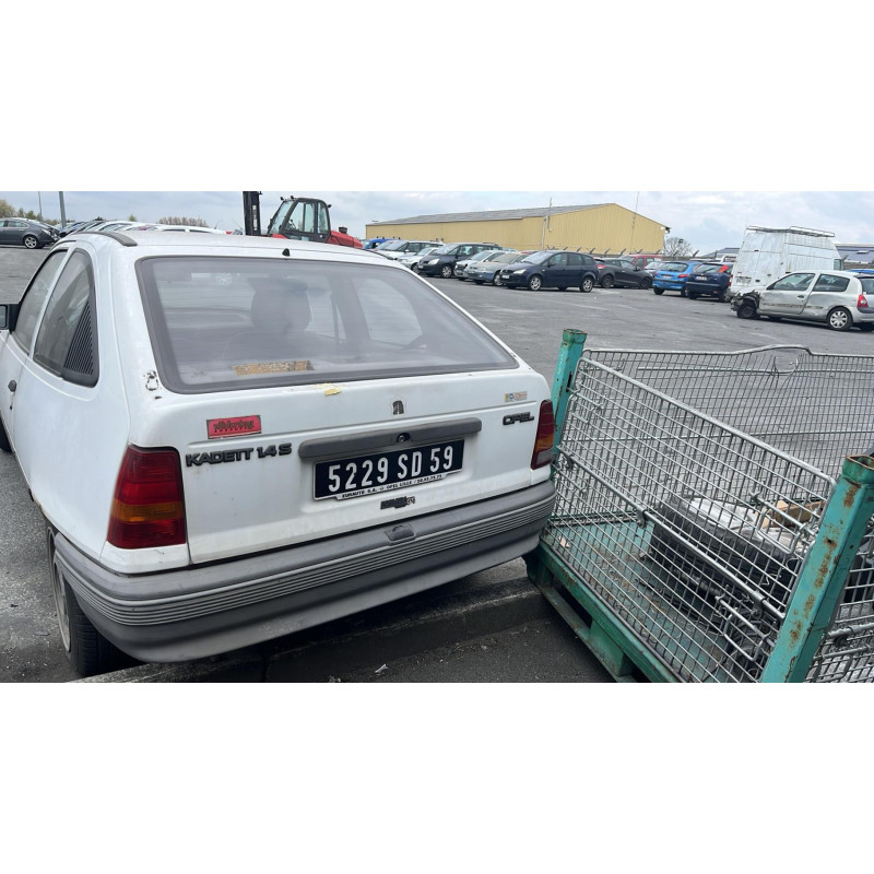 Pare choc avant OPEL KADETT E Photo n°13