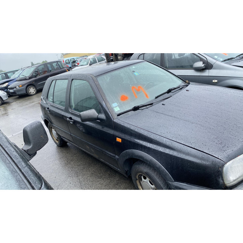 Pare choc arriere VOLKSWAGEN GOLF 3 Photo n°7