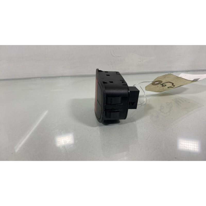 Bouton de warning CITROEN NEMO Photo n°3