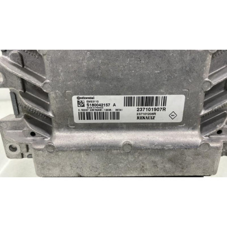 Calculateur moteur RENAULT CLIO 3 Photo n°1