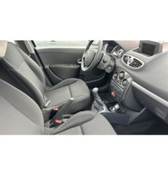 Calculateur moteur RENAULT CLIO 3