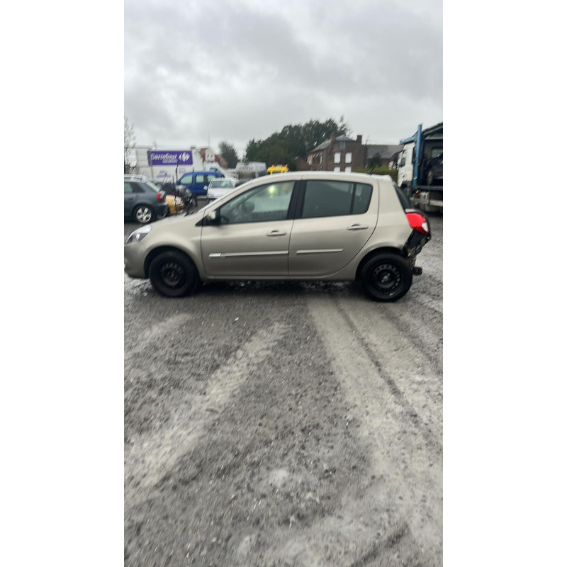 Calculateur moteur RENAULT CLIO 3 Photo n°16