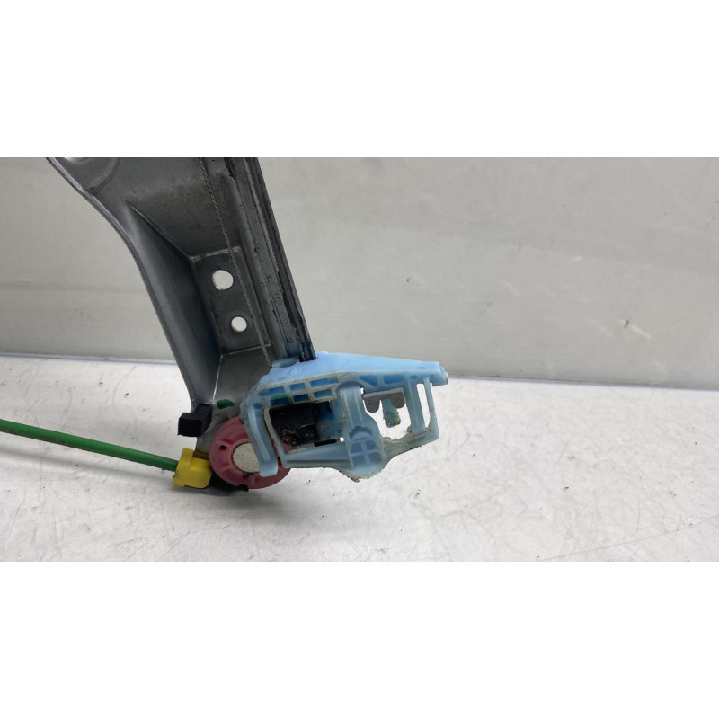 Leve vitre electrique avant droit OPEL CORSA D Photo n°1