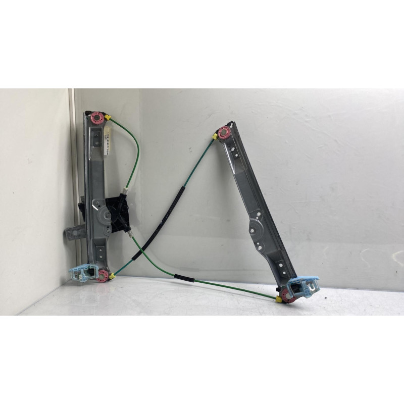 Leve vitre electrique avant droit OPEL CORSA D Photo n°3