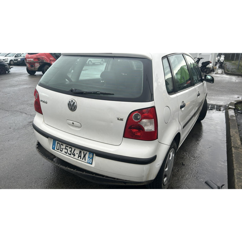Bouton de warning VOLKSWAGEN POLO 4 Photo n°11