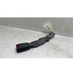 Attache ceinture avant droit TOYOTA HI-ACE 2