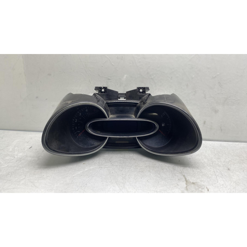Compteur RENAULT CLIO 4 Photo n°4
