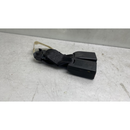 Attache ceinture arriere centrale PEUGEOT PARTNER 2 Photo n°1