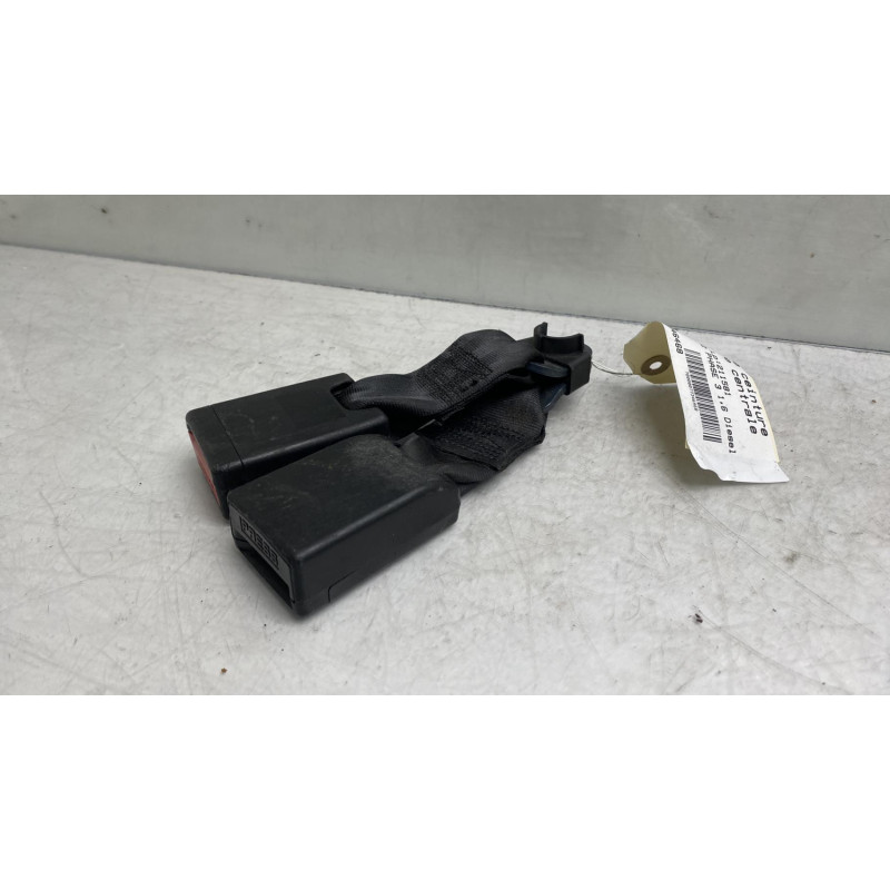 Attache ceinture arriere centrale PEUGEOT PARTNER 2 Photo n°2